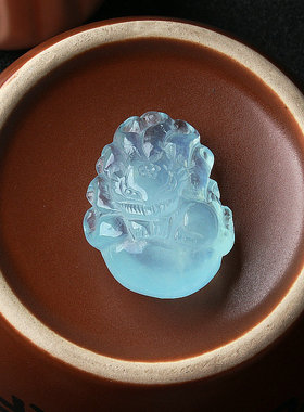 男女海蓝宝蓝色水晶吊坠孤品