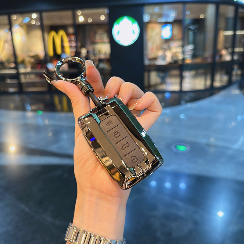 适用坦克300钥匙套TANK塔克赛博500hi4t/400/700车扣包壳高档金属