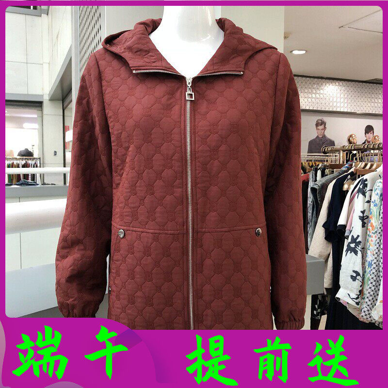 苏拉达唯823-89 中老年人连帽风衣外套2026春季新款妈妈中长女装
