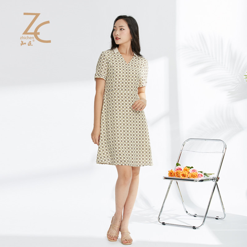 知臣夏季新品 几何印花方形减龄小格V领短袖连衣裙女 22222222