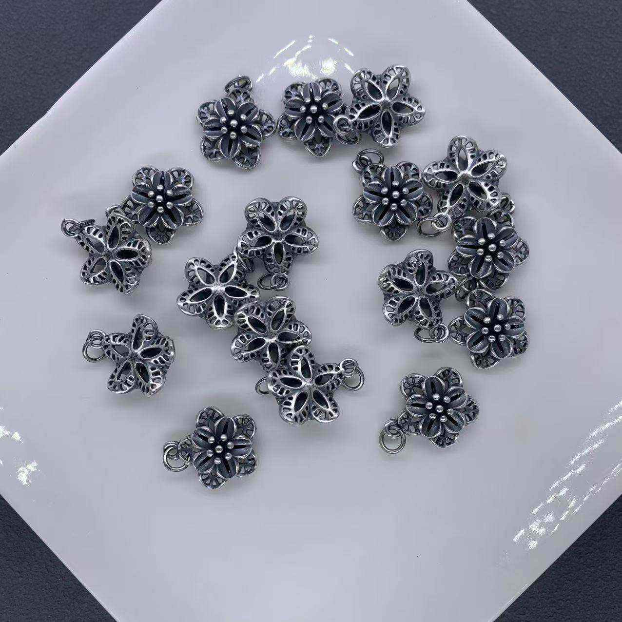 DIY精工三七银镂空花朵吊坠纯银饰品配件手链春花吊饰,饰品/流行首饰/时尚饰品新,银饰吊坠,淘宝优惠券,粉丝福利购,淘宝优惠卷