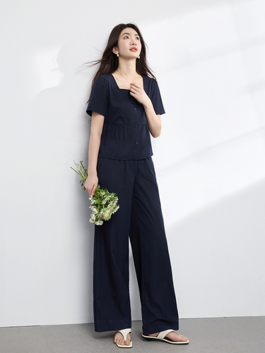 Xi World Kaozhi Decent Commuting Set Women's 2026 summer New style royal blue square collar top and trousers two-piece set