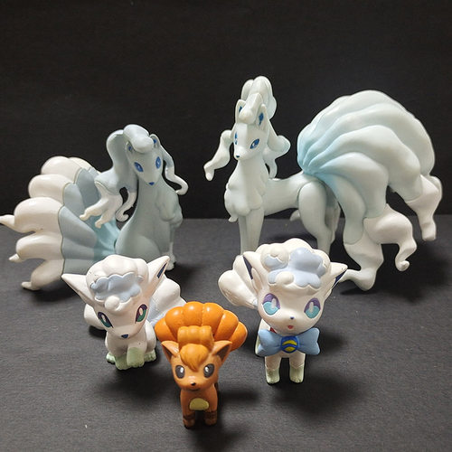 正版精灵宝可梦剑盾宠物小精灵mc阿罗拉冰火六尾九尾手办