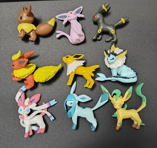 精灵宝可梦伊布家族玩具手办模型