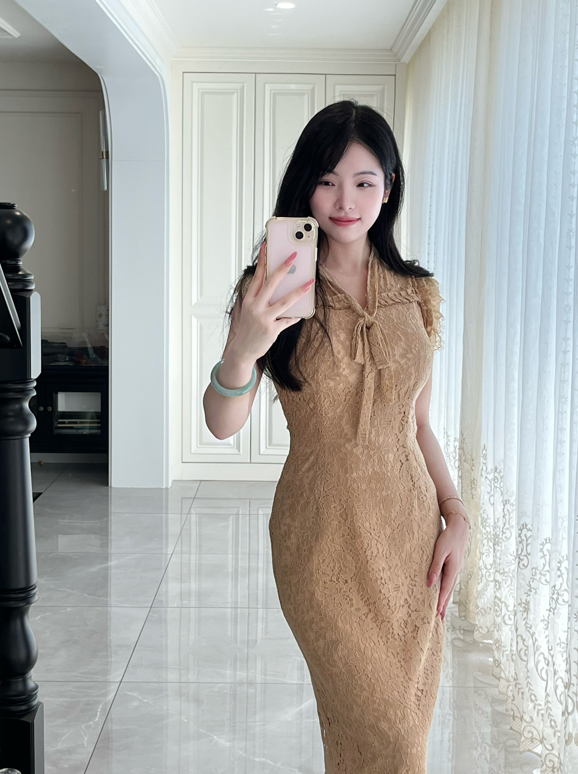 爱与灵 温柔气质收腰女蕾丝系带连衣裙