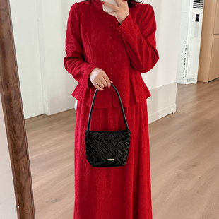 小波家2025冬季胖mm新中式订婚礼服套装裙子红色敬酒服