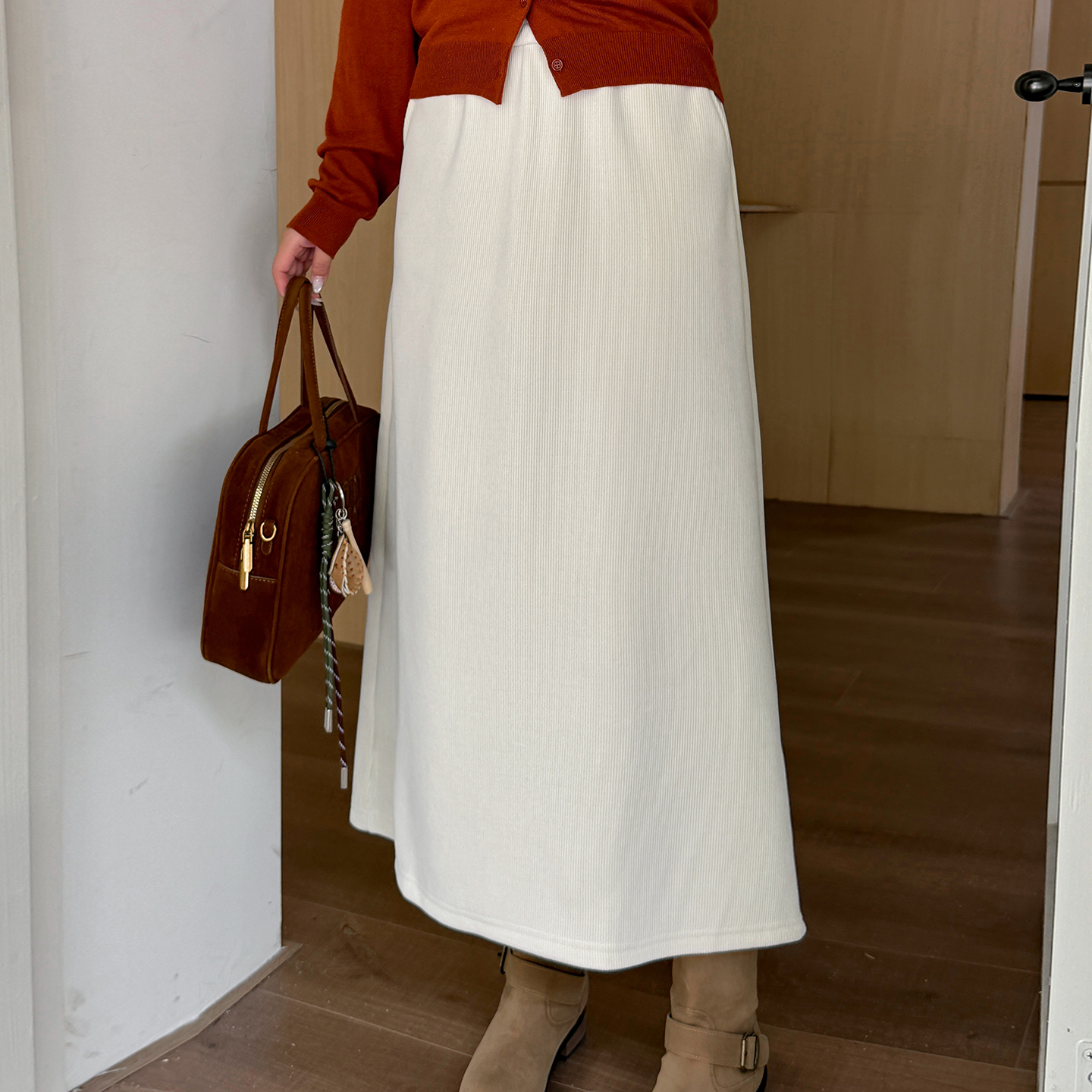 12.2日新品小波家2025冬季胖mm高腰A字加绒开叉显瘦中长款半身裙