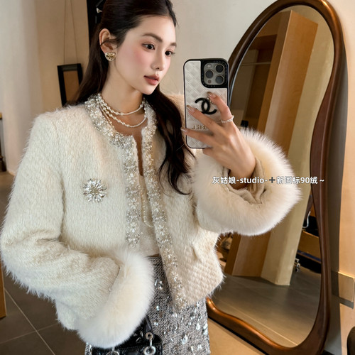 名媛风百搭小香羽绒外套加厚保暖羽绒服外套(配胸针,可拆卸毛袖)