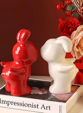 简约红色创意可爱情侣兔子陶瓷摆件乔迁结婚情人节生日礼物INS风