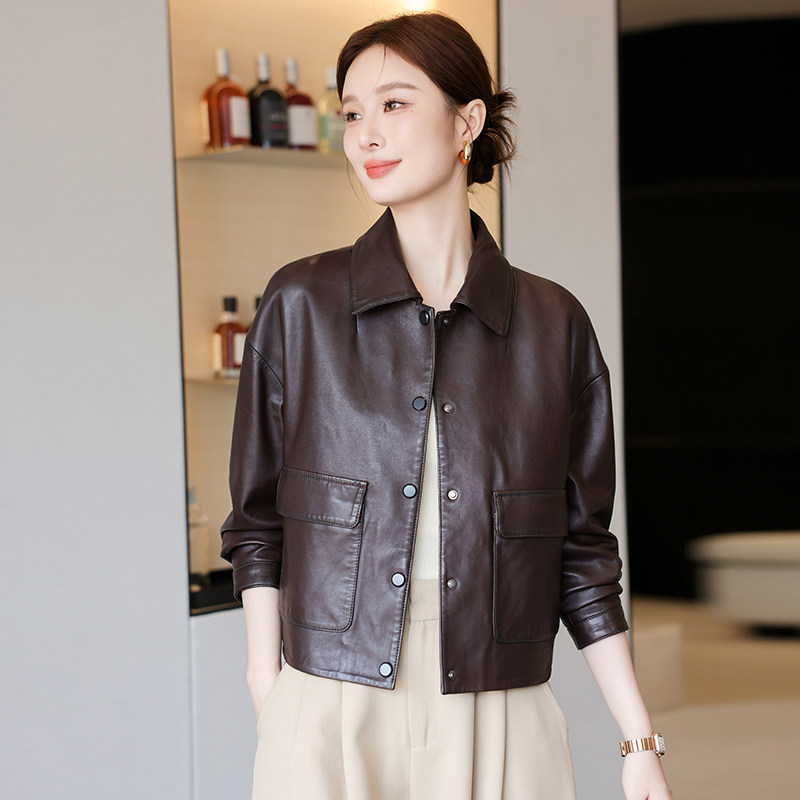 真皮皮衣女短款2025秋冬季新款糖果色海宁头层绵羊皮夹克外套时尚