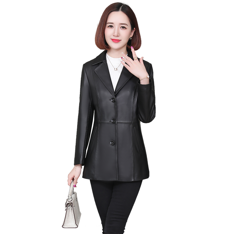 真皮皮衣女2024春秋新款修身西装领瘦中年妈妈海宁绵羊皮外套短款