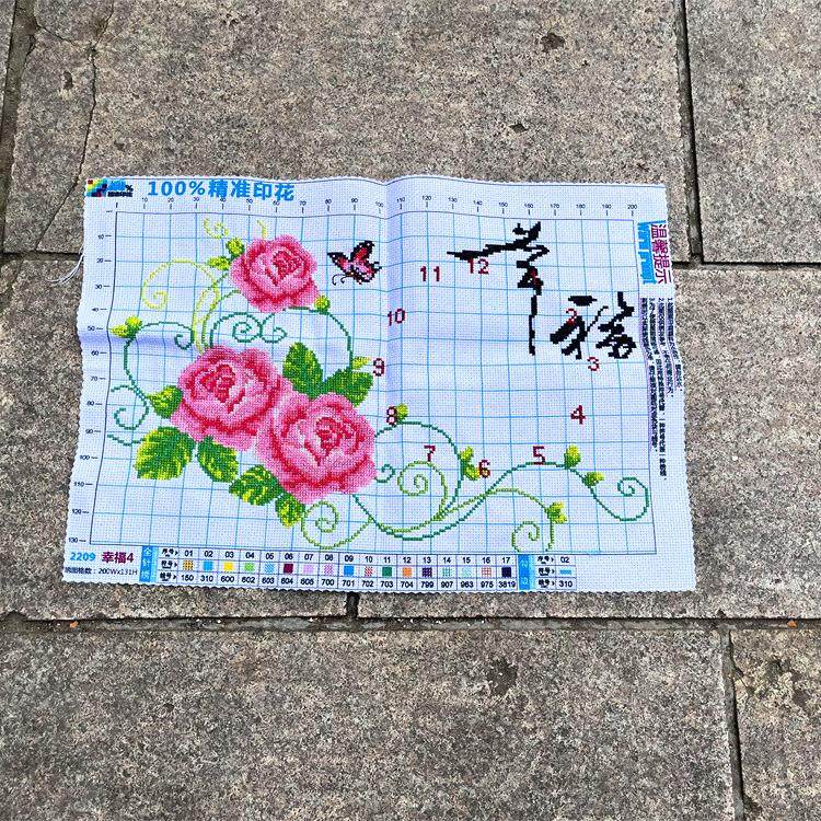 兔妈妈纯手工十字绣成品幸福钟表客厅餐厅小幅画玫瑰花挂钟包邮