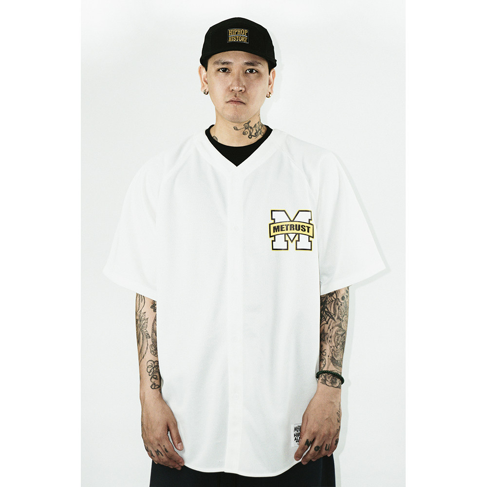 蜜丘琳新款  M嘻哈街舞美式街头宽松肥大棒球衫短袖BBOY嘻哈