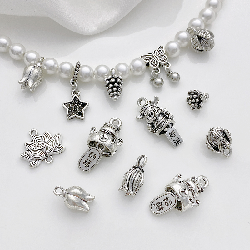 复古藏银合金莲花蝴蝶吊坠