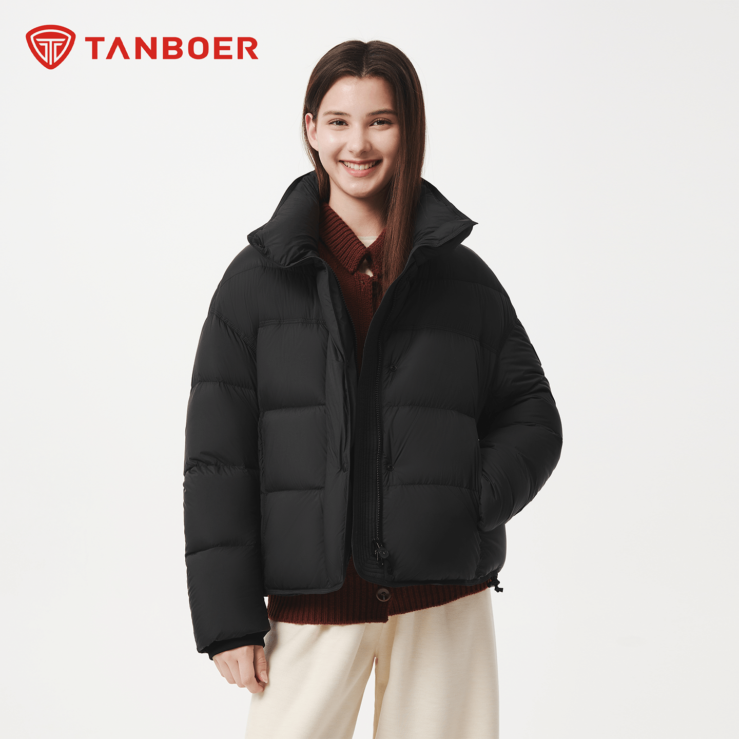 坦博尔2025秋冬新款泡芙羽绒服女款短款舒适保暖加厚时尚廓形外套