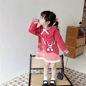 熙萱女童针织连衣裙2024秋冬新款可爱粉草莓熊女宝保暖纯棉中长裙