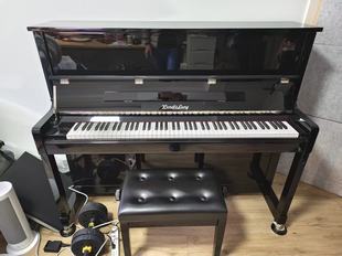 海伦文德隆二手钢琴家用练习考级实木立式钢琴准新2021九成新琴