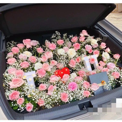汽车后备箱副驾玫瑰花鲜花气球布置女友生日惊喜表白求婚杭州同城