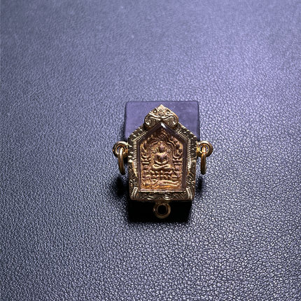 龙婆醒 2549 一期小模坤平 三挂意大利金壳萨马空卡 泰国佛牌真品