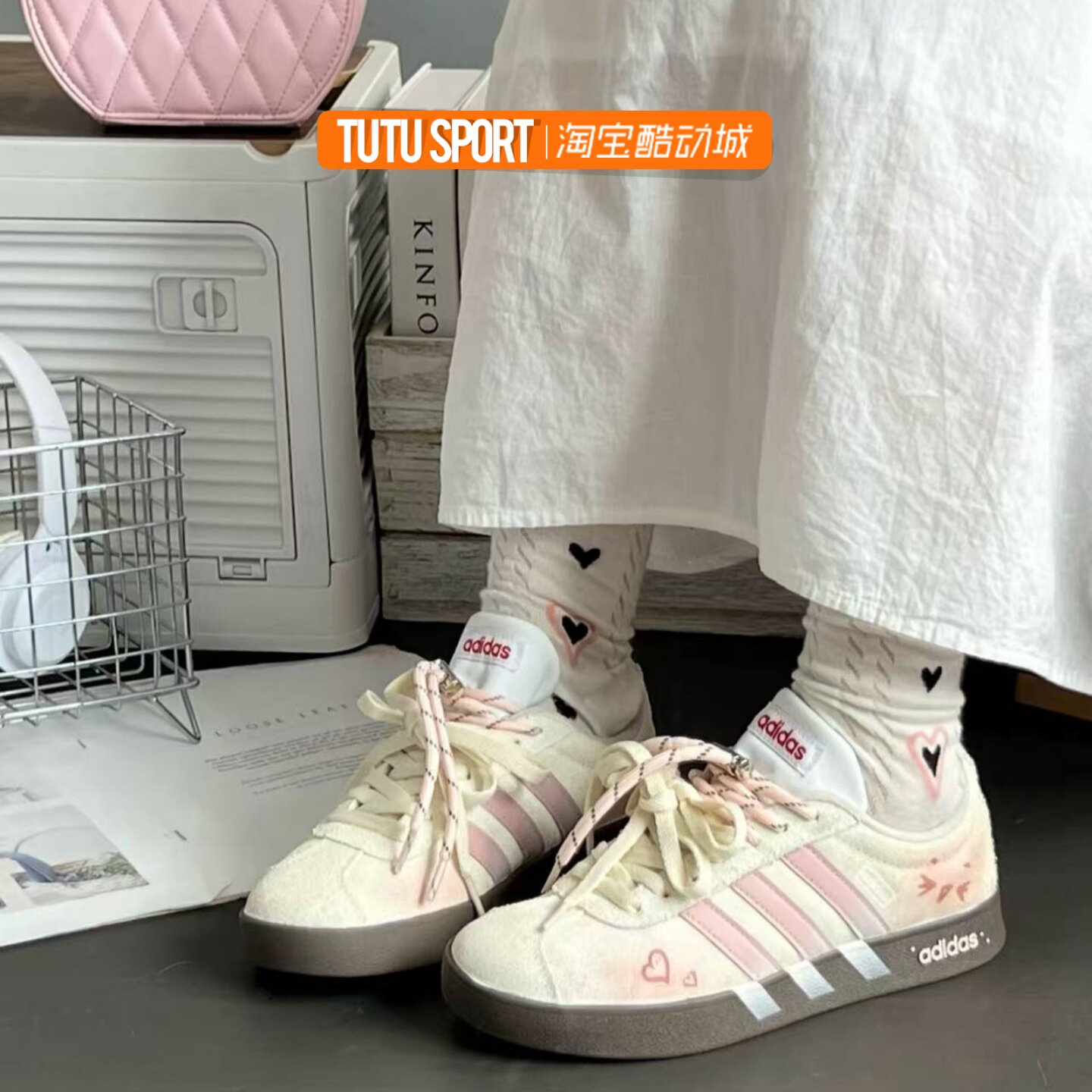 球鞋定制adidas neo VL Court 桃之喵喵清新花海甜酷少女低帮板鞋