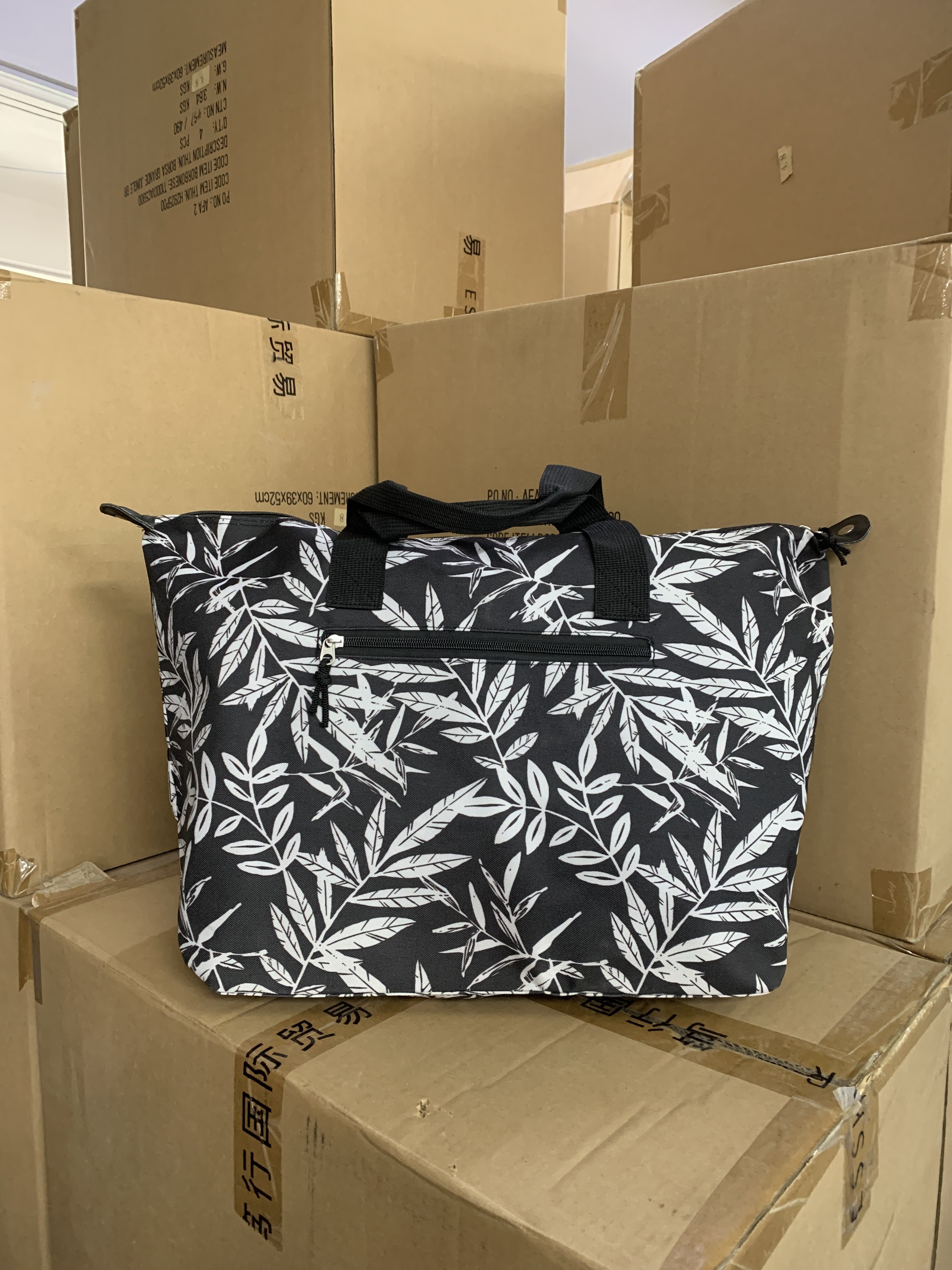 外贸尾货横版几何图案大容量女包手拎包单肩通勤购物袋手提袋,箱包皮具/热销女包/男包,托特包,淘宝优惠券,粉丝福利购,淘宝优惠卷