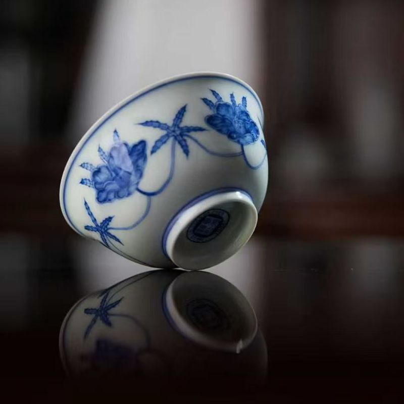 景德镇陶瓷十二宫碗口杯