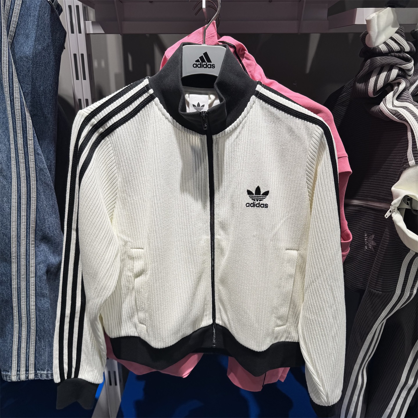 阿迪达斯三叶草外套女2025秋休闲针织立领防风夹克KC2649 KC2650