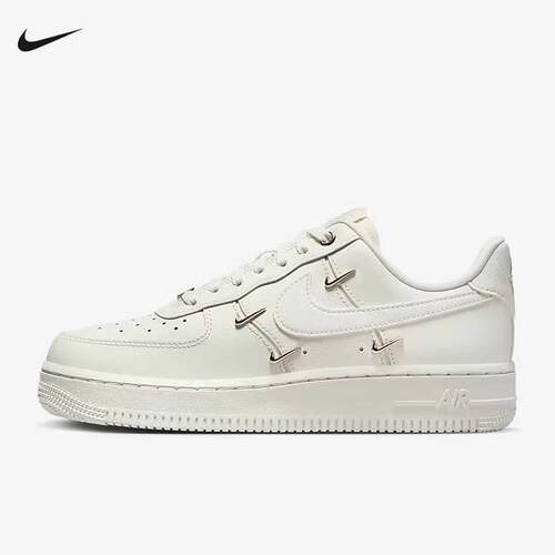 Nike耐克女鞋25春季AIR FORCE 1 07 空军一号休闲板鞋FV3654-111
