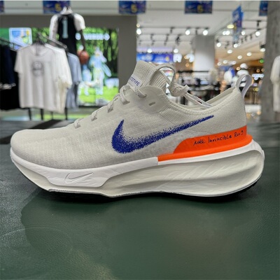 NIKE耐克男跑步鞋轻便透气