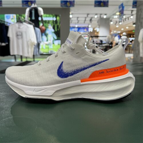 NIKE耐克男跑步鞋轻便透气