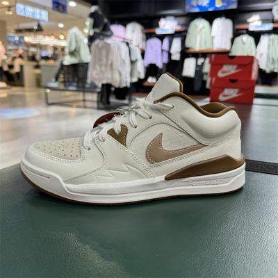 NIKE耐克女耐磨低帮篮球鞋