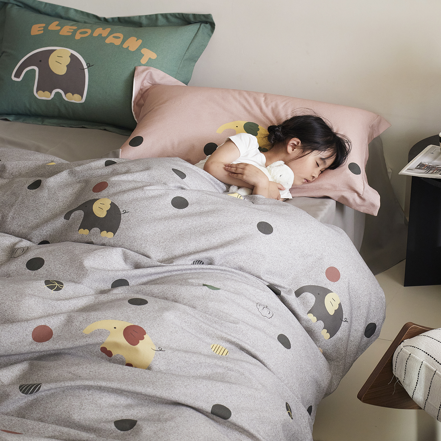 轻奢卡通加厚100%全棉磨毛四件套