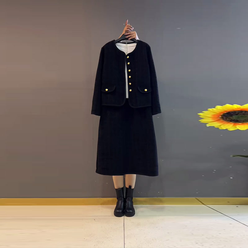 圆领开衫外套半身长裙两件套