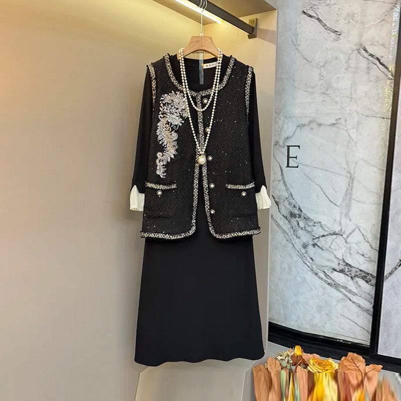 加肥大码女装显瘦长袖圆领连衣裙胖妹妹复古风时尚圆领亮钻边马甲,女装/女士精品,大码内搭,淘宝优惠券,粉丝福利购,淘宝优惠卷