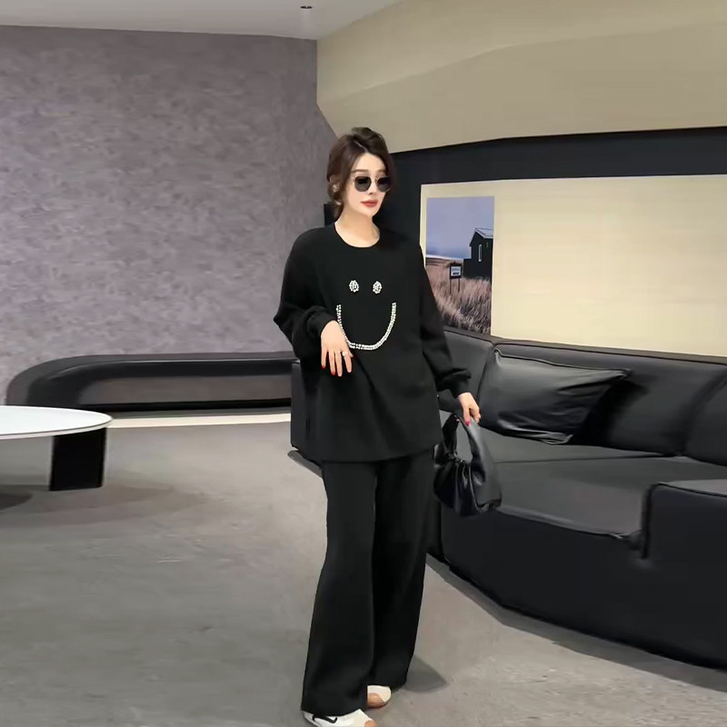 大码女装钉珠笑脸长袖上衣胖妹妹宽松遮胯黑色显瘦松紧腰阔腿裤子,女装/女士精品,大码内搭,淘宝优惠券,粉丝福利购,淘宝优惠卷