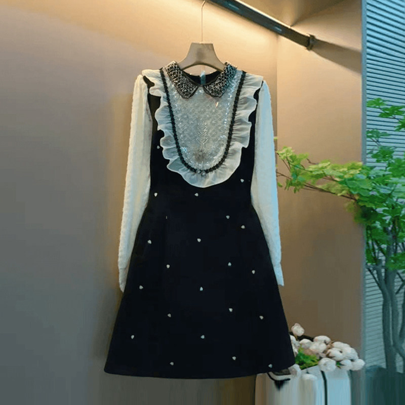 胖妹妹荷叶肩拼色长袖连衣裙