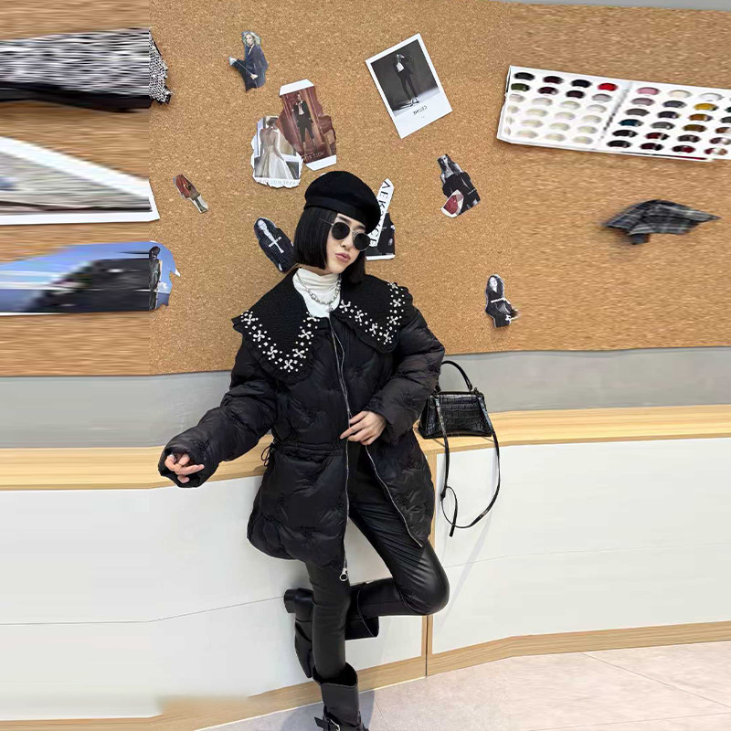 大披肩领亮钻边中长款棉服