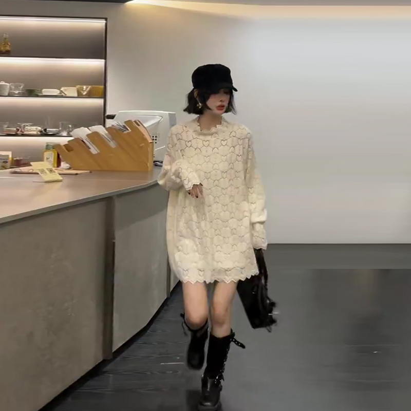 大码女装长袖蕾丝小衫