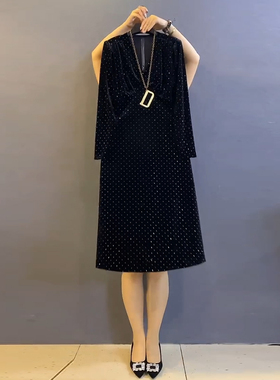 法式大码女装时尚气质轻熟风洋气显瘦胖MMV领满身烫钻长款连衣裙