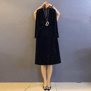 法式大码女装时尚气质轻熟风洋气显瘦胖MMV领满身烫钻长款连衣裙