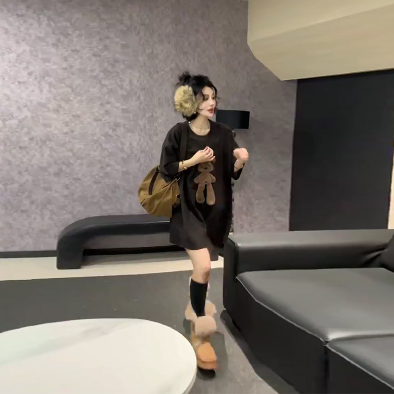 加肥立体卡通图案短袖T恤衫