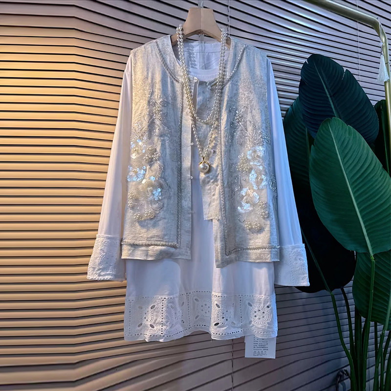 大码女装亮钻花朵钉珠马甲胖妹妹简约春秋款百搭蕾丝底摆长袖小衫,女装/女士精品,大码内搭,淘宝优惠券,粉丝福利购,淘宝优惠卷