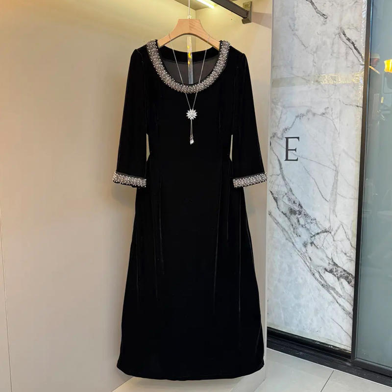 大码女装亮钻长袖收腰连衣裙