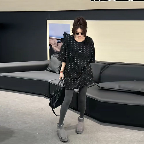 大码女装圆领短袖大衫