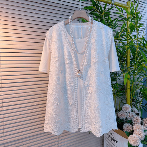 V领蕾丝花马甲圆领短袖T恤衫