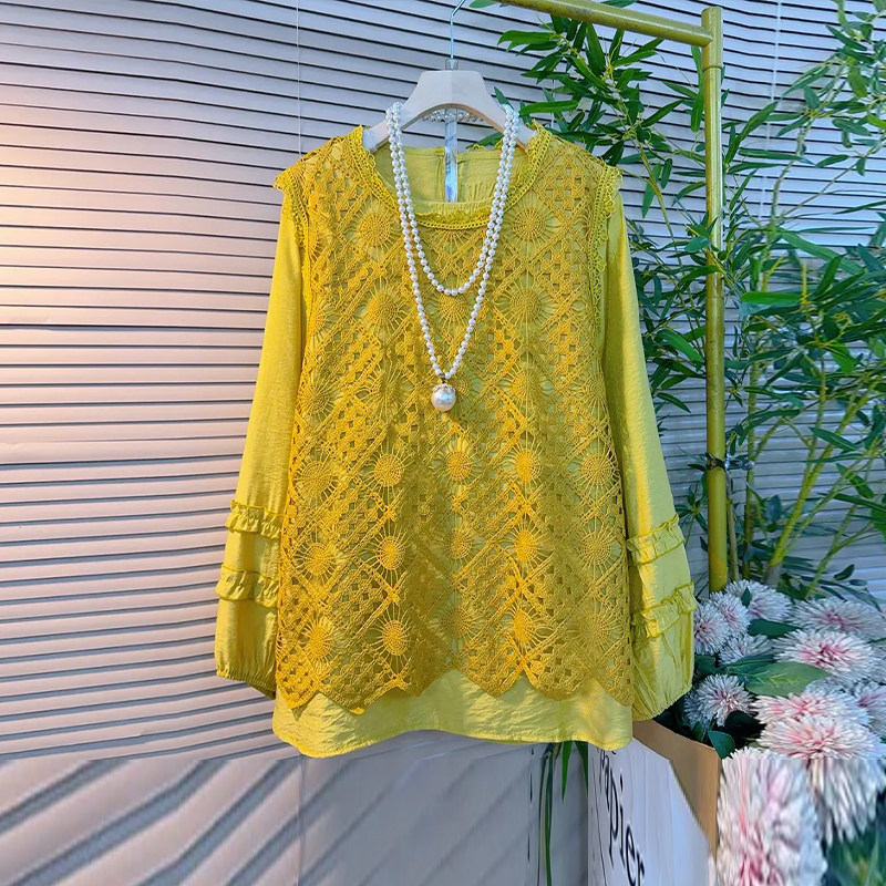 加肥镂空勾花马甲长袖荷叶边小衫胖妹妹韩版减龄秋冬款休闲两件套