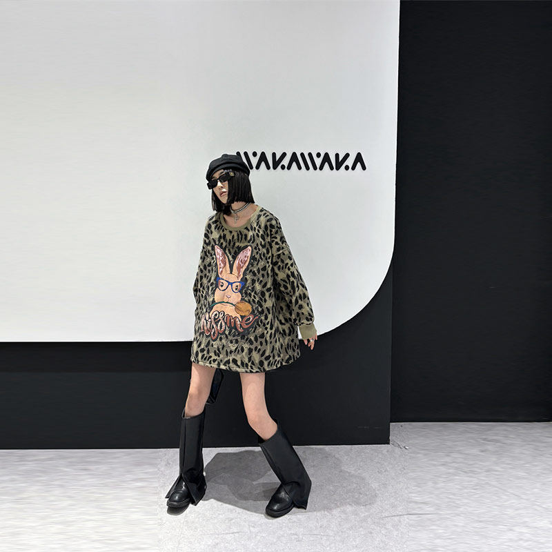 加肥大码女装圆领眼镜兔字母豹纹上衣胖妹妹宽松休闲欧货洋气时尚,女装/女士精品,大码内搭,淘宝优惠券,粉丝福利购,淘宝优惠卷