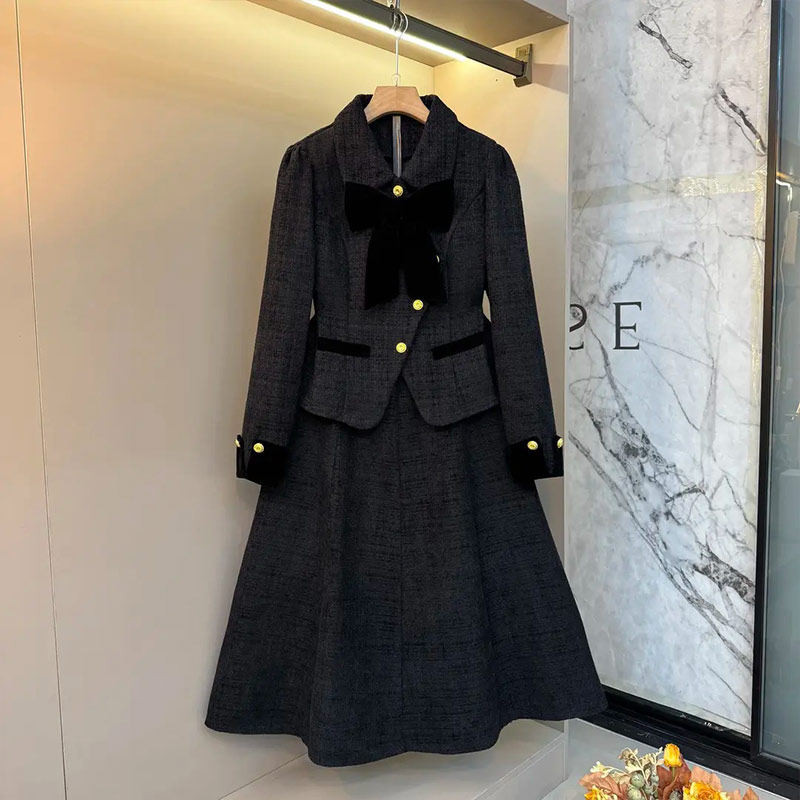 胖妹妹简约翻领拼色挽袖上衣半身裙加肥大码女装通勤风显瘦两件套,女装/女士精品,大码套装,淘宝优惠券,粉丝福利购,淘宝优惠卷