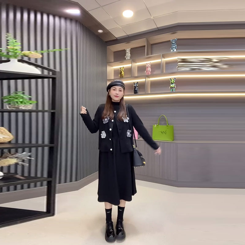 拼色花朵马甲长袖收腰连衣裙套装