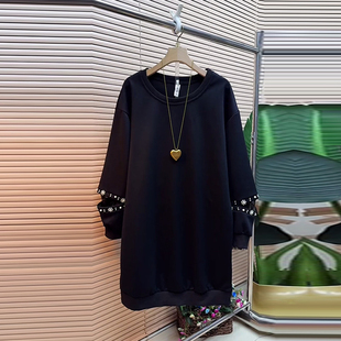 胖MM加肥亮钻袖口圆领卫衣裙宽松遮肚子大码女装中长款显瘦连衣裙